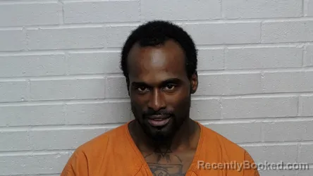 Mugshot of LARON CHEZ EASON booked in Richmond County, North Carolina on April 6, 2026