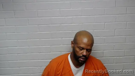 Mugshot of JOHNNY EDWAED WALL