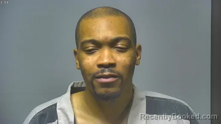 Mugshot of D'SHAWN BRANT MORRIS