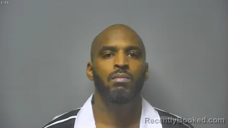 Mugshot of MICHAEL JULIAN WASHINGTON booked in Saginaw County, Michigan on March 30, 2026