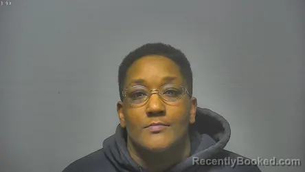 Mugshot of Lakeydra Shantell Wrenn-Reed booked in Saginaw County, Michigan on September 25, 2026