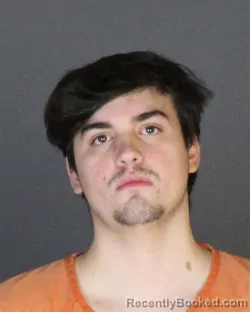 Mugshot of MASON MUNFORT FLETCHER