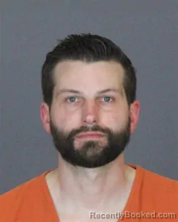 Mugshot of MICHAEL ROBERT HOFFMAN