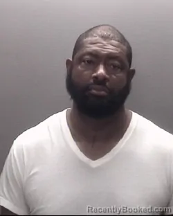 Mugshot of KENNETH DURANT WHITE booked in Robeson County, North Carolina on June 3, 2026