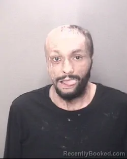 Mugshot of DARIEN TREY CHAVIS