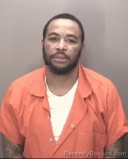 Mugshot of ANTONIO MAURICE SIMMONS