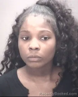 Mugshot of KAMARIA LASHELL ROGER