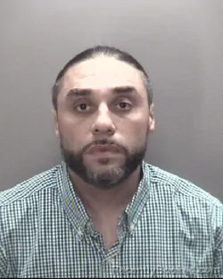 Mugshot of DANIEL RICHARD CUMMINGS