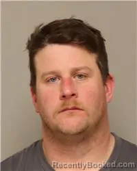 Mugshot of DUSTIN JAMES SKINNER