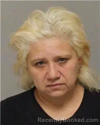 Mugshot of DESHEA EVETT ABELT