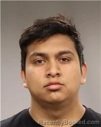 Mugshot of JONNATHAN GERARDO RIERA-GUAMAN booked in Anoka County, Minnesota on April 27, 2026