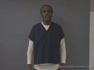 Mugshot of KYSHAWN GLENN ELLINGTON booked in Benton County, Minnesota on April 2, 2026