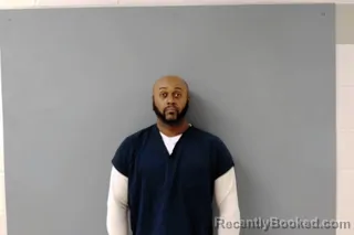 Mugshot of NICKLAUS RAYNELL MILLER booked in Benton County, Minnesota on April 28, 2026