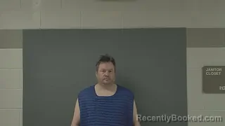 Mugshot of TRAVIS JAMES PETERLIN booked in Benton County, Minnesota on April 12, 2026