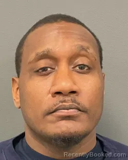 Mugshot of DEMETRIUS ALLAN MARTIN