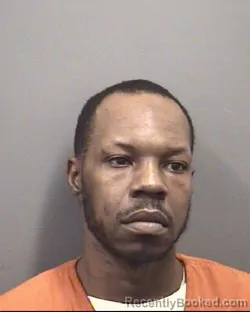 Mugshot of DONTRELLE LAMAR WOODS