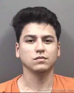 Mugshot of OSCAR ALEXANDER DUQUE-GARCIA