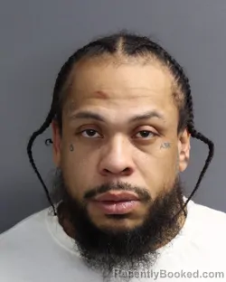 Mugshot of DOMINIQUE DARELL CURRY