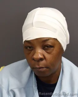 Mugshot of DESSAMONA COURTNEY