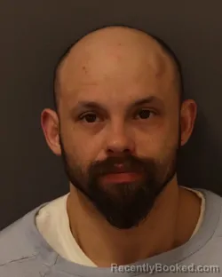 Mugshot of DYLLON DEAN UMBREIT booked in Dakota County, Minnesota on April 5, 2026