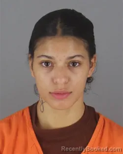 Mugshot of AALIYAH JOY DOVENMUEHLER