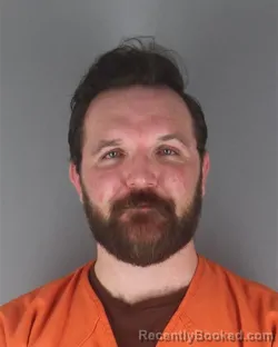 Mugshot of TREVOR J SIOLO