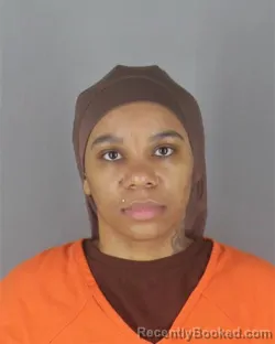 Mugshot of MARQUESHA SIMONE LINDSEY-MULLINS
