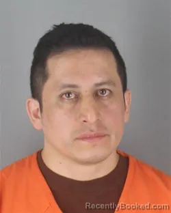 Mugshot of FERNANDO SEBASTIAN GUINANSACA-TENESACA