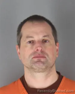 Mugshot of IAN BLAIR LINDEMYER