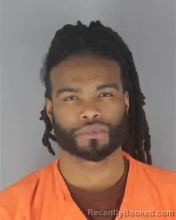 Mugshot of LAROBIN SHAWNTEL SCOTT