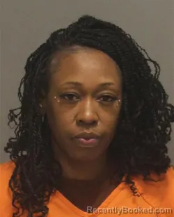 Mugshot of JHALISSA BONEE ROQUEL NICOLE YATES booked in Hennepin County, Minnesota on April 5, 2026