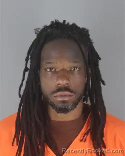 Mugshot of DASHAWN EARL MCCLENTON booked in Hennepin County, Minnesota on April 20, 2026