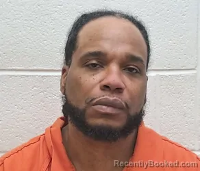 Mugshot of CHAWNTEAT (SHAWN) MCENTIRE