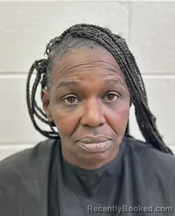 Mugshot of TENSHIA DESHAE SHEPPARD