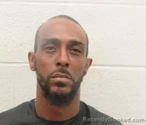 Mugshot of LATON LANETTE STALEY