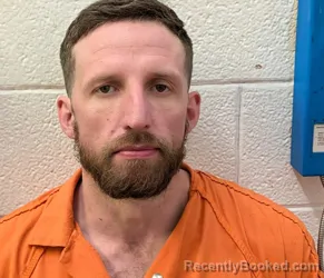 Mugshot of ROGER RYAN SWINK