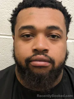 Mugshot of NAHJEE KIEME DAVENPORT