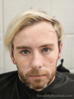 Mugshot of CORY JAMES CARLISLE