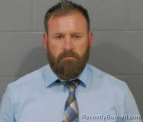 Mugshot of DUSTIN SHAUN MASON