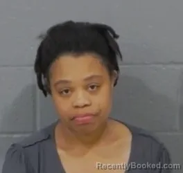 Mugshot of IEESHA LYNETTE RAYNOR