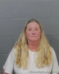 Mugshot of JULIE ANN MAGNUM