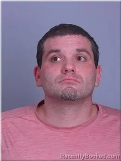 Mugshot of Dustin Hesse