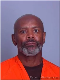 Mugshot of Deon Glover