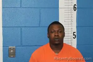 Mugshot of JAKEVIOUS MALIK WHITFIELD