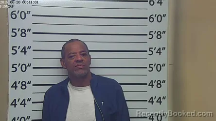 Mugshot of WILLIE FRANK WALKER