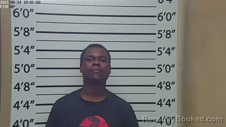 Mugshot of JUSTIN RICHARDSON