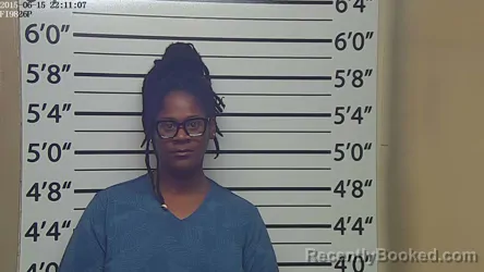 Mugshot of YUNIQUA QUINIECE IVY