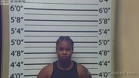 Mugshot of SHAMIYA MONIQUEE CAMPBELL