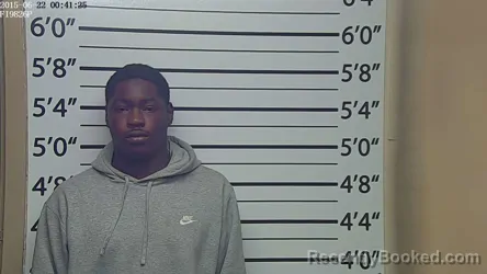 Mugshot of LADAMION CRUSHAD HILL