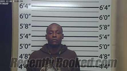 Mugshot of RODRIQUEZ JAVONTE DAVIS booked in Clay County, Mississippi on April 25, 2026